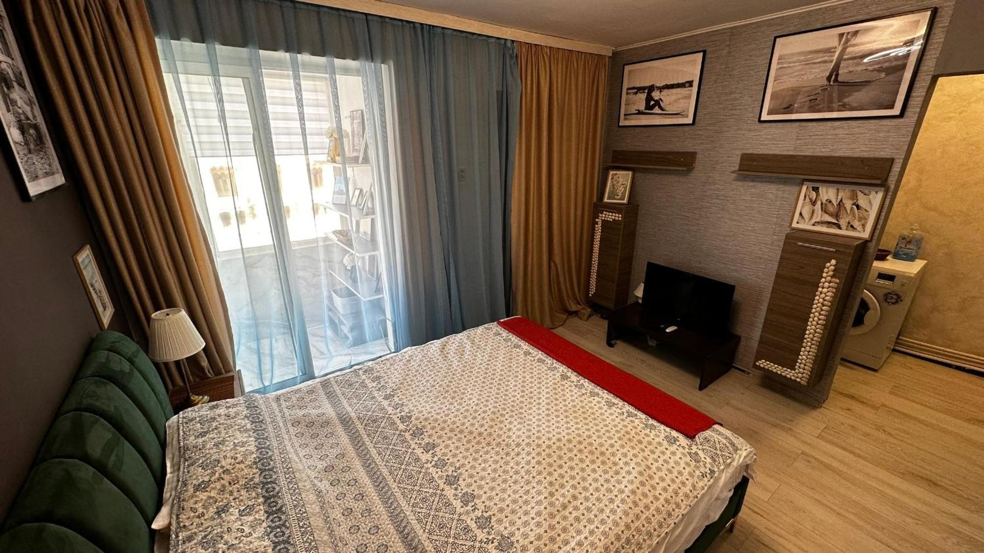 Piata Ovidiu Square Apartment Констанца Екстериор снимка