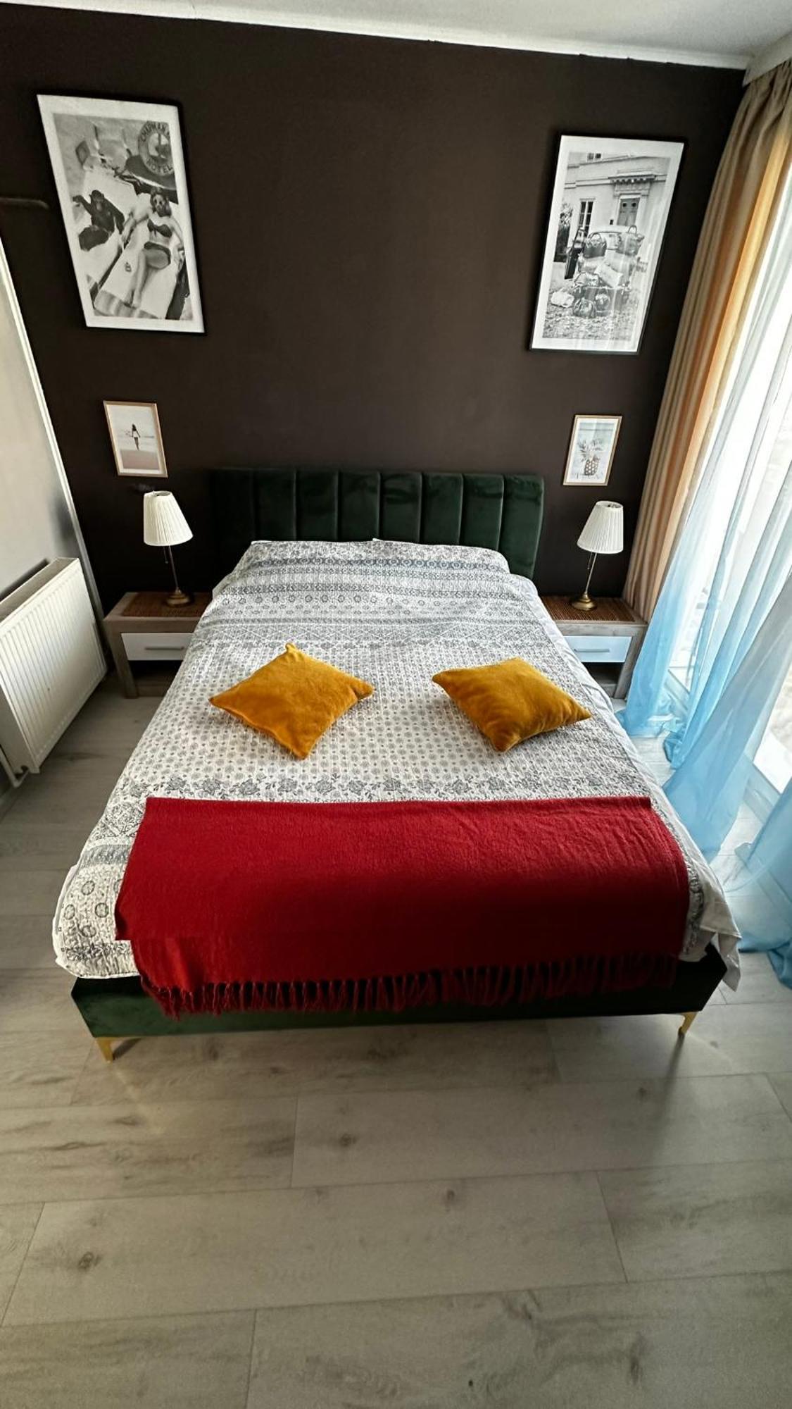 Piata Ovidiu Square Apartment Констанца Екстериор снимка