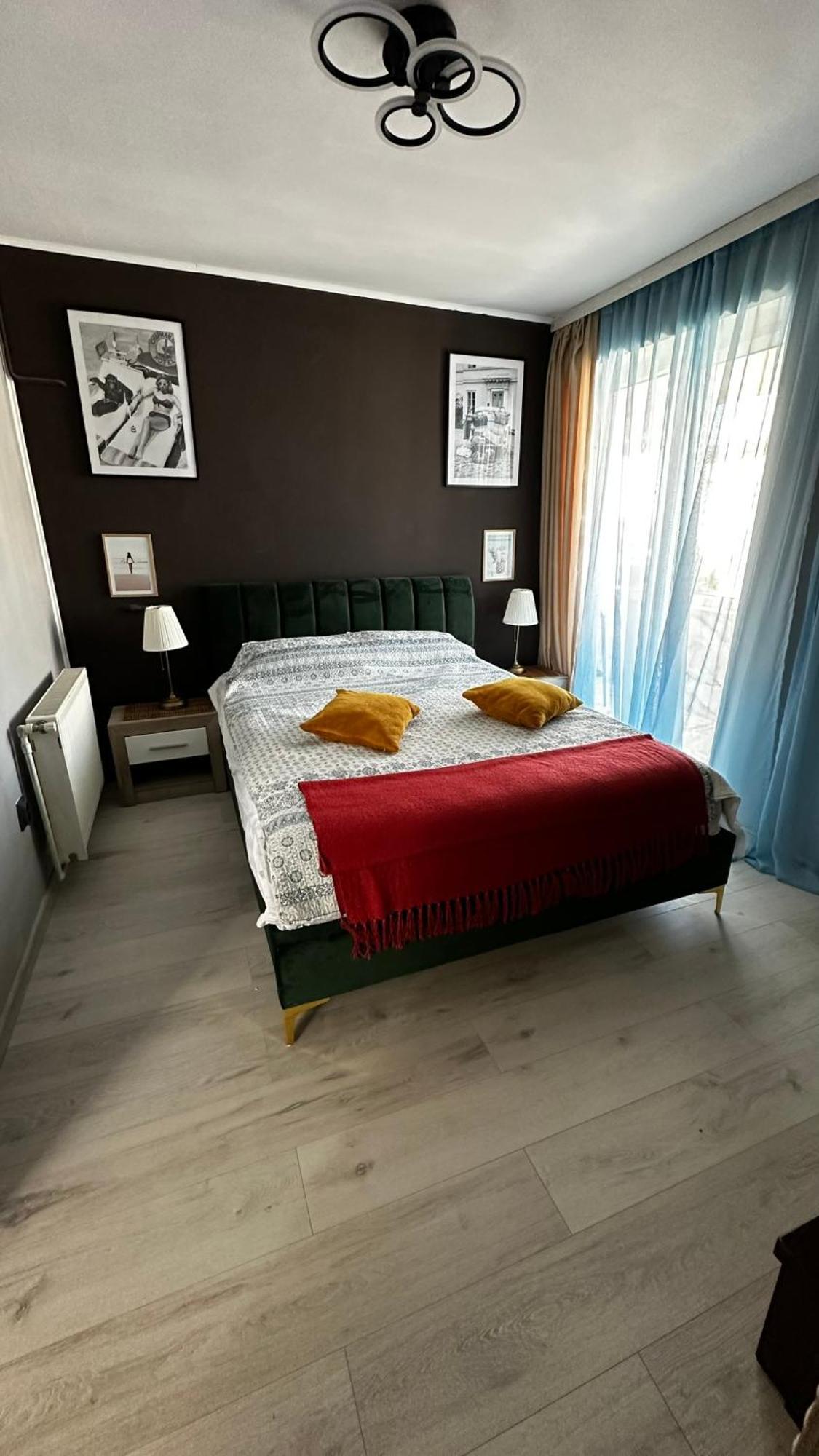 Piata Ovidiu Square Apartment Констанца Екстериор снимка
